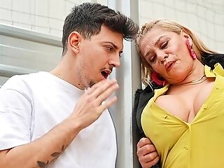 Sweet Doll With Big Bumpers Alexa Blun Gets Fucked By Youthfull Paramour